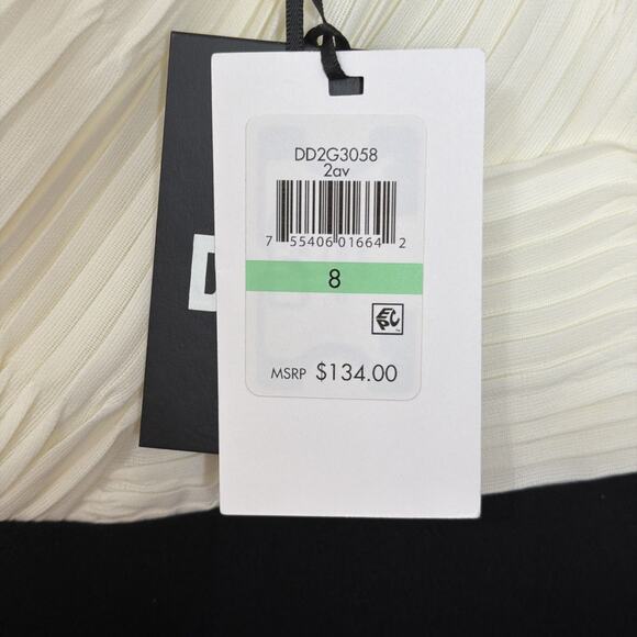 DKNY Women's 8 Semi Formal Cocktail Dress Sleeveless IVORY Bodice BLACK Skirt - Picture 15 of 16